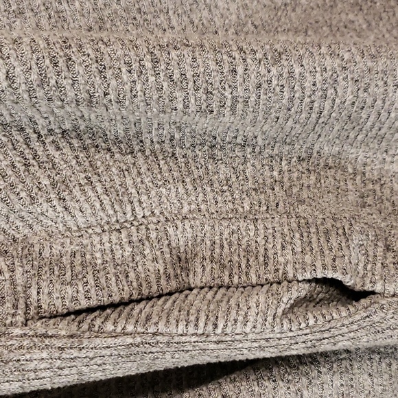 Long Soft Sweater - Picture 5 of 6